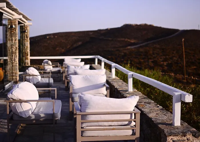 Apartahotel Rizes Livadakia